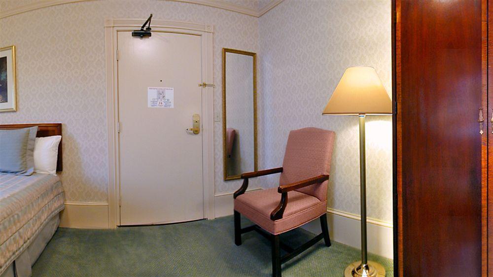 Courtyard By Marriott San Francisco Downtown/Van Ness Ave מראה חיצוני תמונה